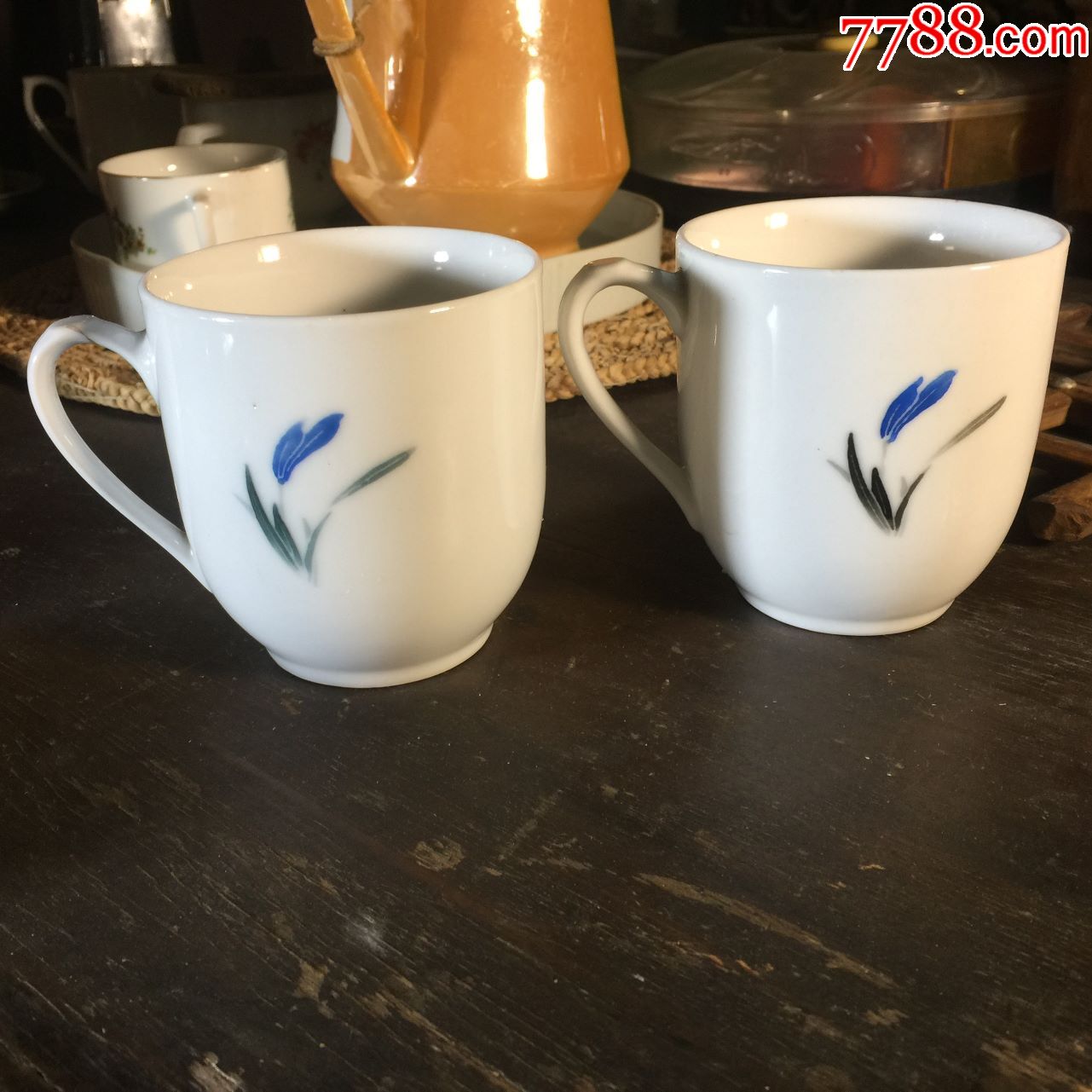 中国界牌茶杯瓷茶杯瓷器两只合拍