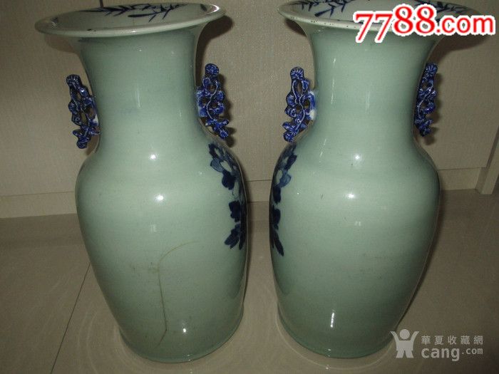 150件玻璃釉豆青青花嫁妆瓶一对-青花瓷-7788青花瓷收藏