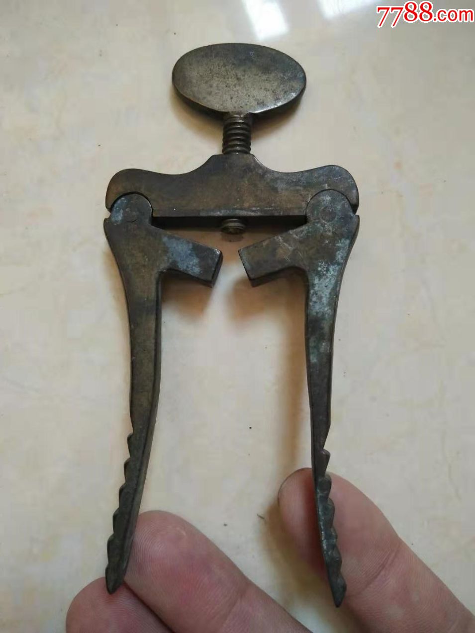 民国时期的中医器具《丁字口腔开口器小儿舌钳》铜质古玩收藏品