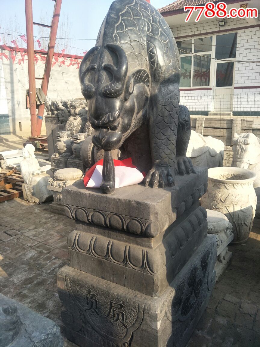 滚动鼠标滚轴,图片即可轻松放大,缩小更多"石狮/石雕