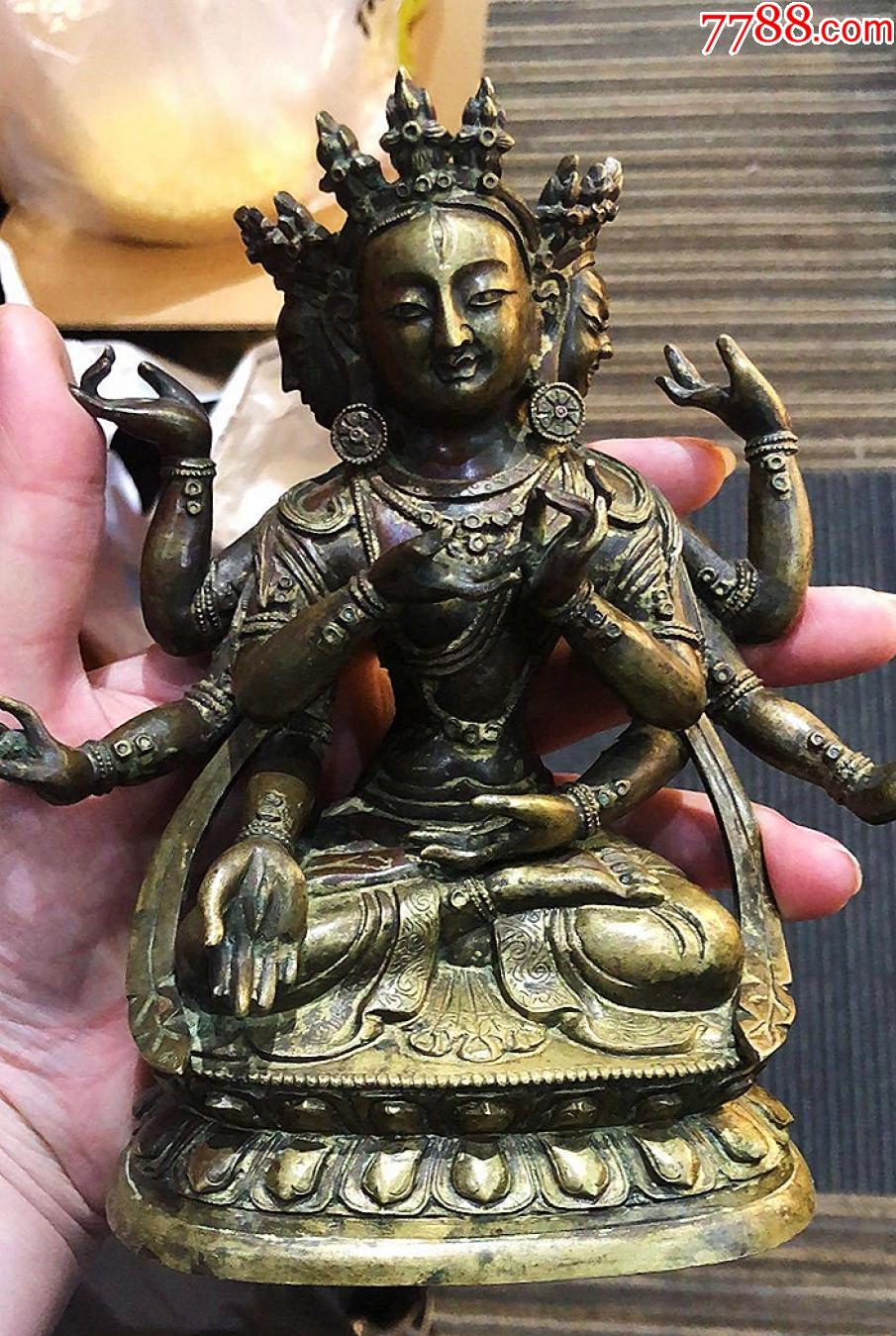 三头六臂18厘米鎏金佛像