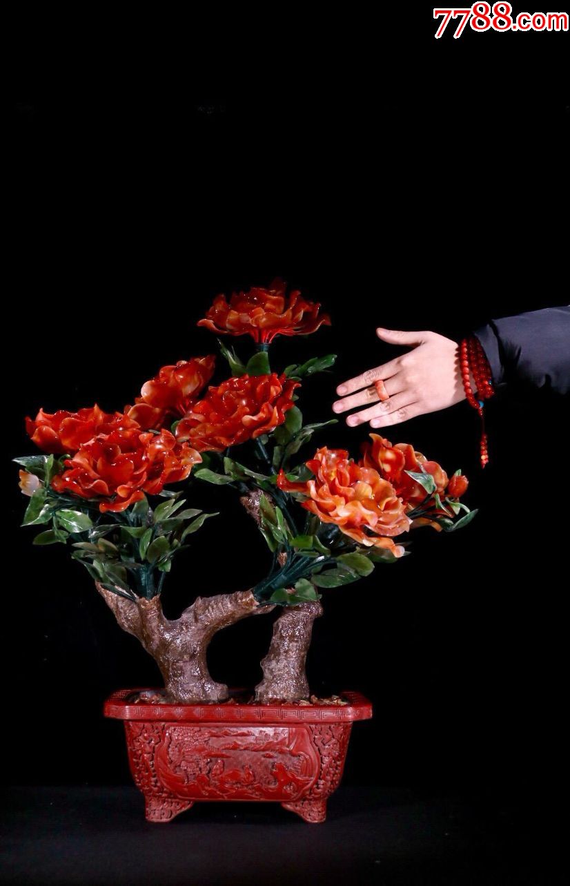 旧藏雕漆-"牡丹花·盆景"一对