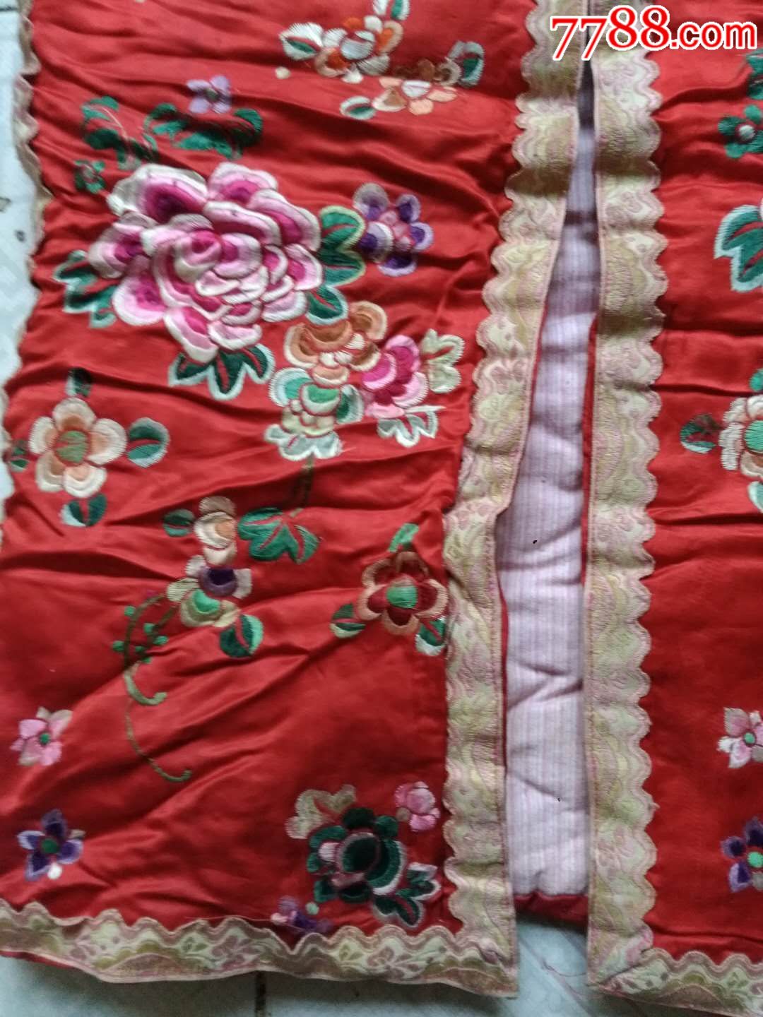 民国儿童刺绣棉披风(保老保真)