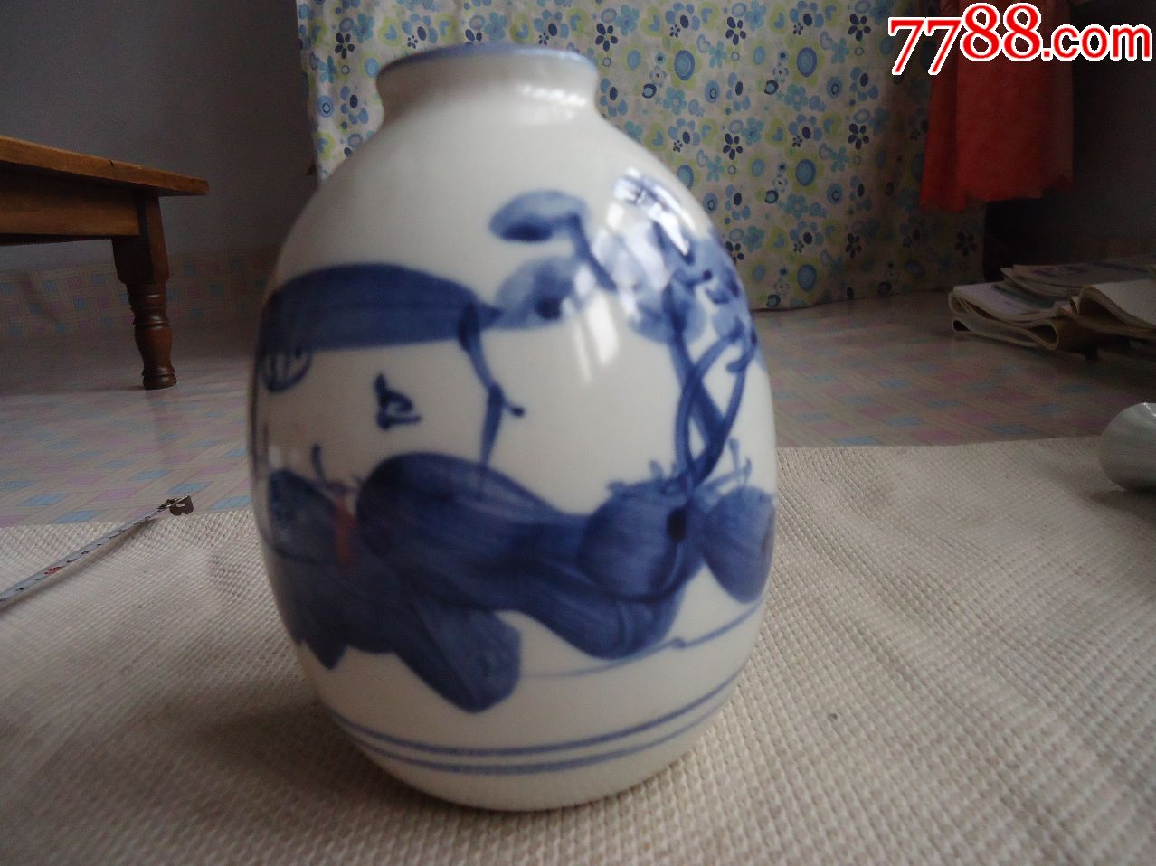 中国，景德镇，青白釉風景画花瓶 中国，景德镇，青白釉風景画花瓶 中国，景德镇，青白釉風景画花瓶