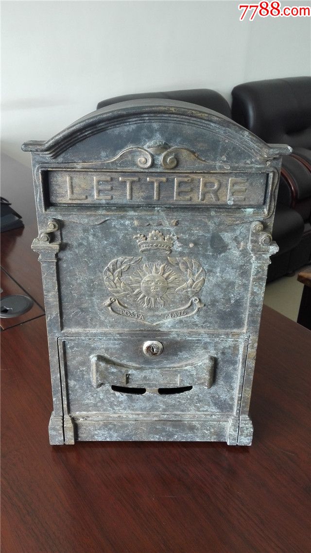 罕见民国外国租界邮筒(信箱)