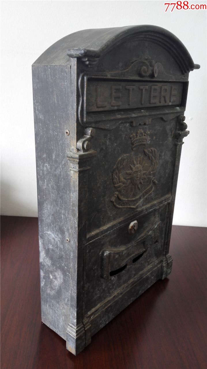 罕见民国外国租界邮筒(信箱)