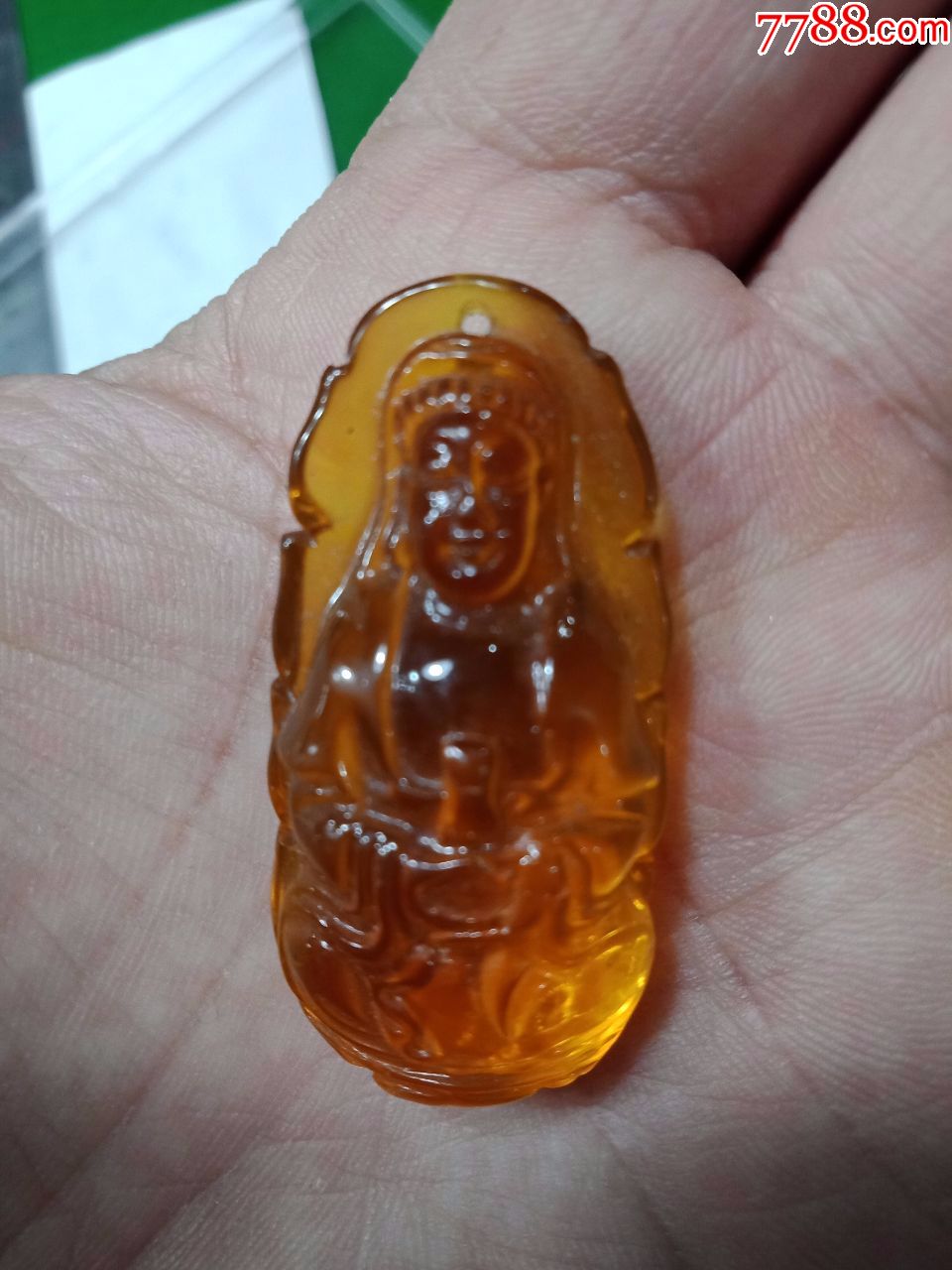 琥珀观音挂件