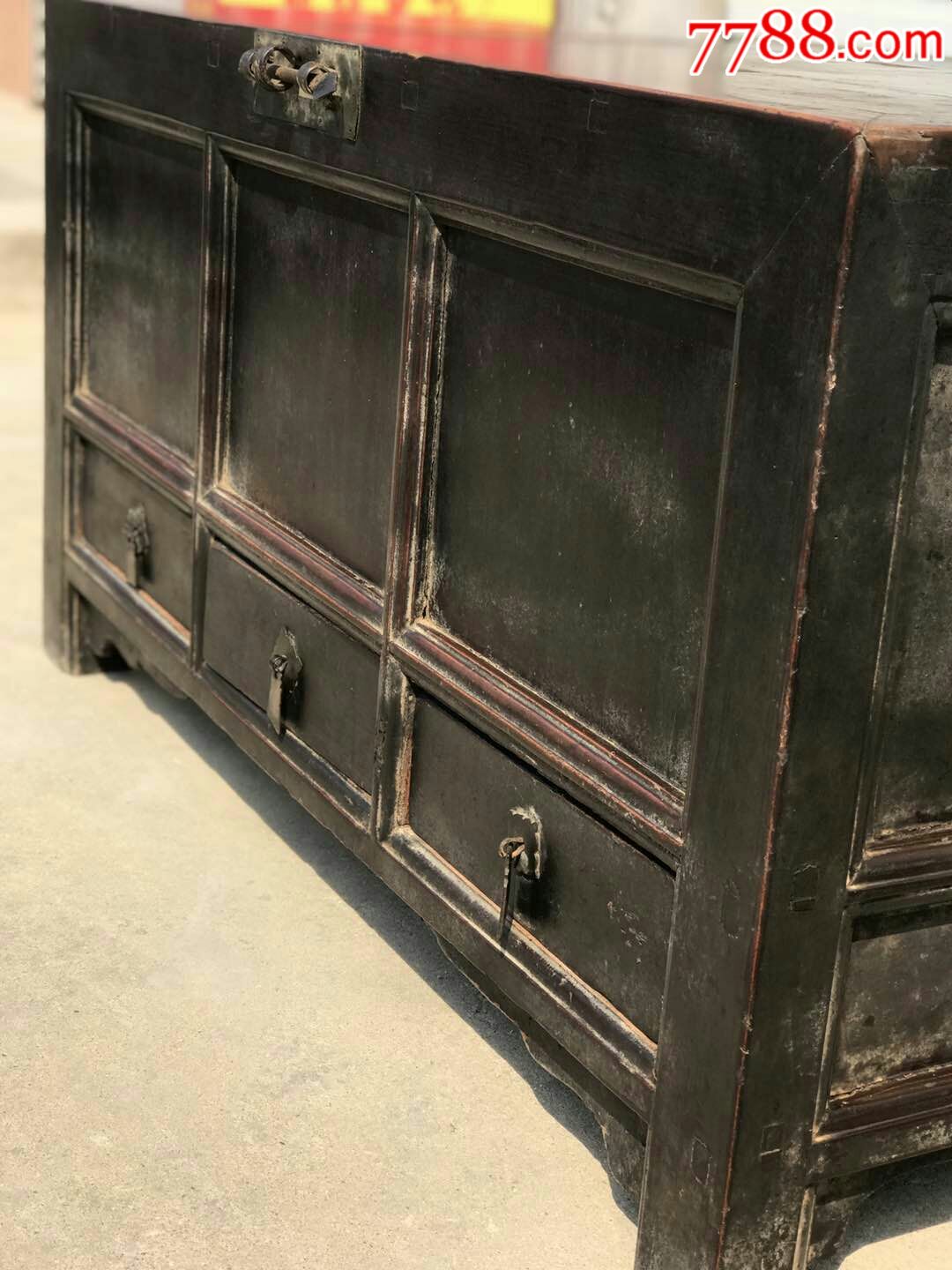清代:早期钱庄所用钱柜,做工独特,皮克一流,带暗锁全品包老