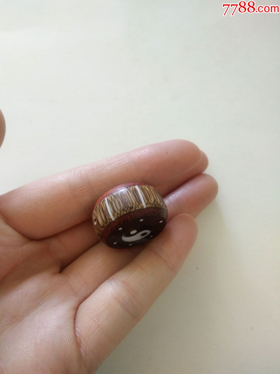 小叶紫檀鸡翅木八卦鼓珠