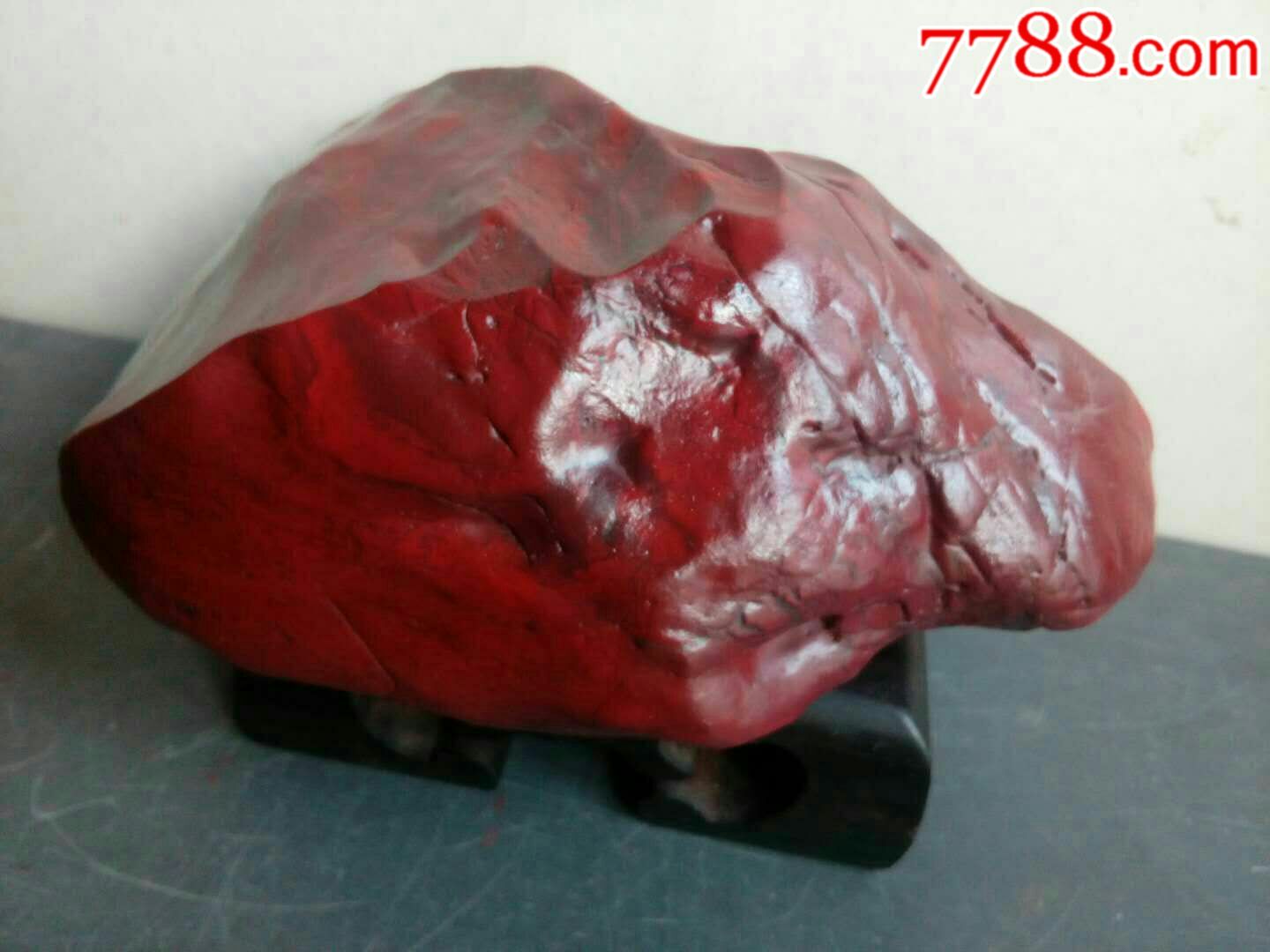 红伊丁陨石(也叫火星伊丁陨石.原石688克.微磁)新疆地区坠落捡来.