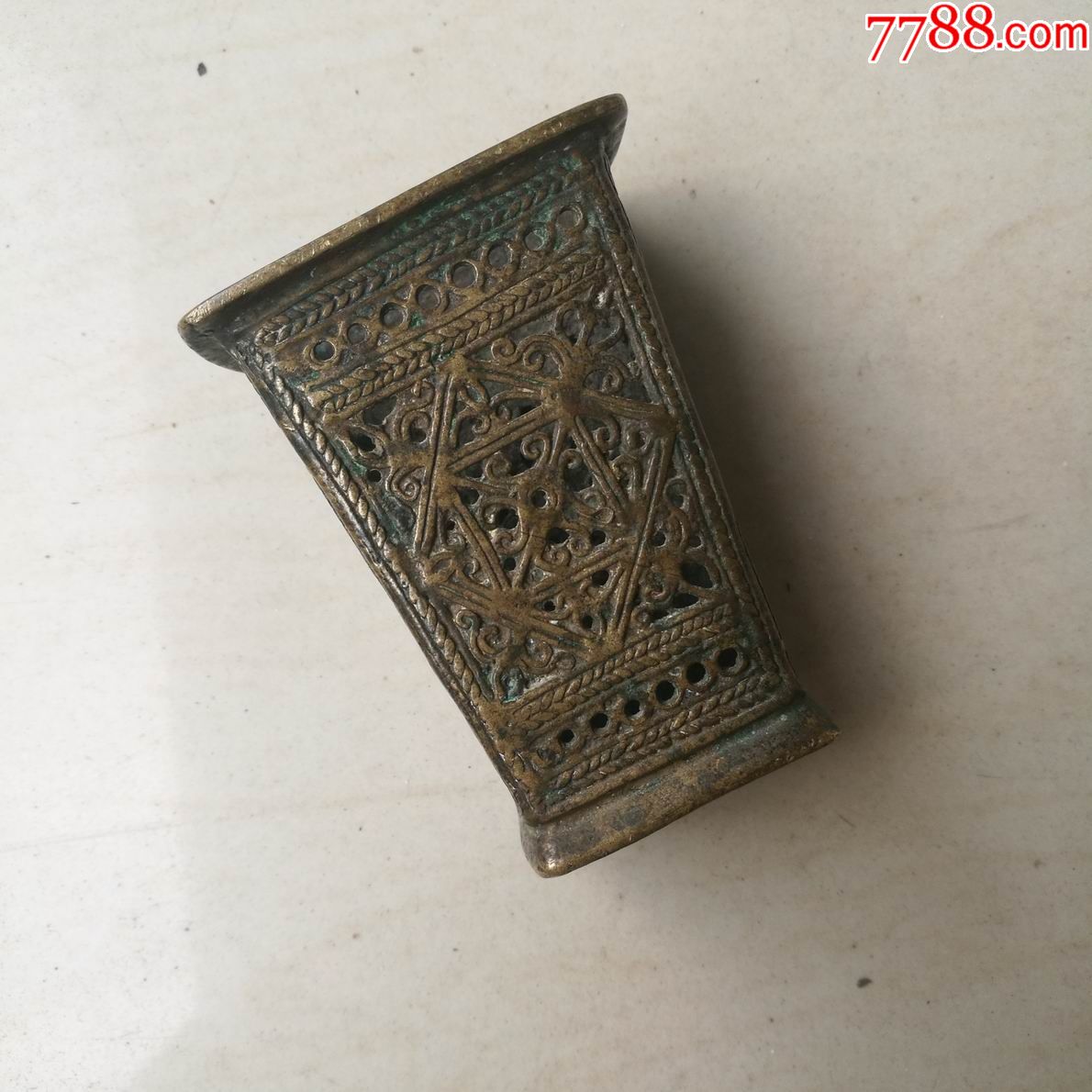 精品民国铜笔筒