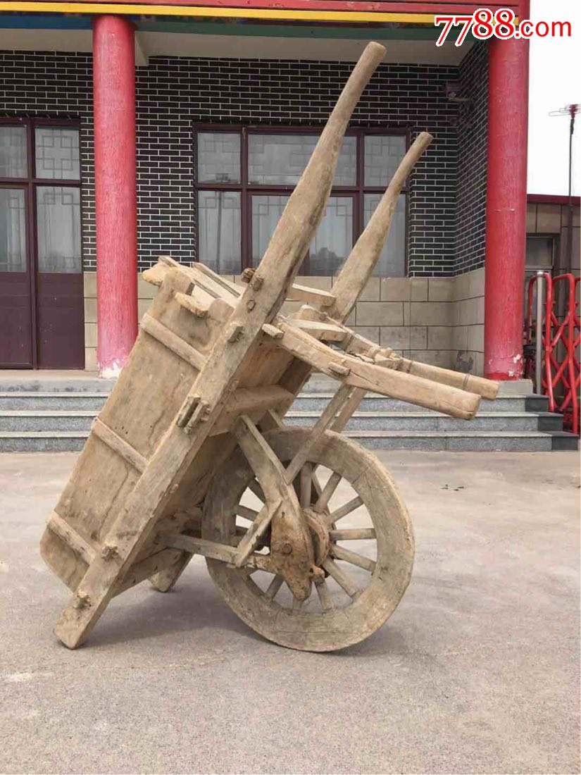 老推车,榆木.镶土斗,多用途.全品,牢固.难得完整!