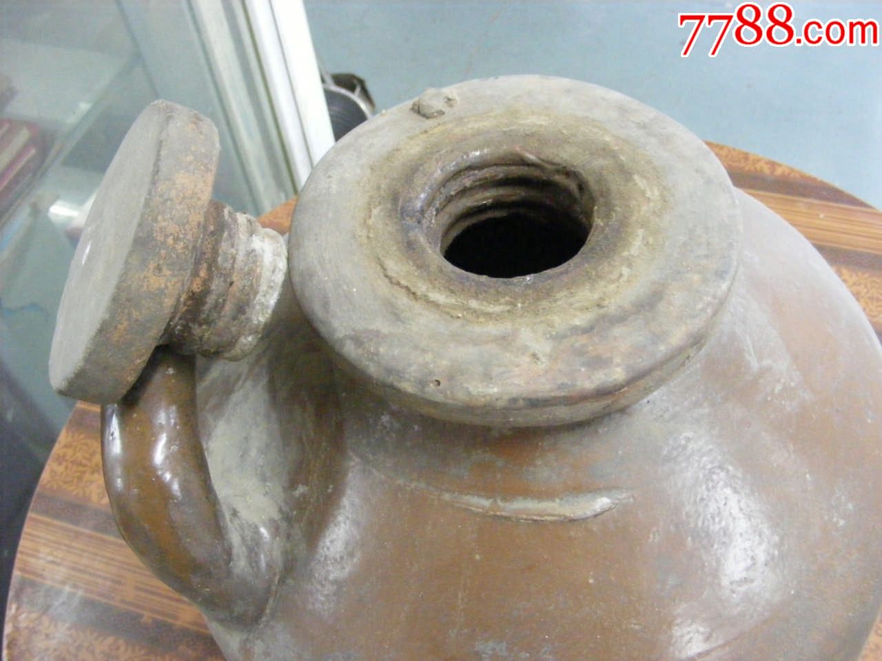清代造型特殊老酒缸