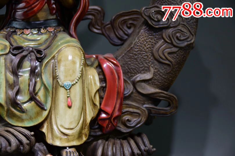 0浏览量:喜欢联系18054378615备注:清代"周恩裕"制紫砂加彩菩萨像