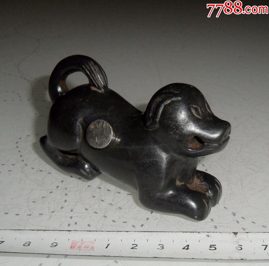 陨石狗十二生肖狗黑玉石狗摆件高古玉器