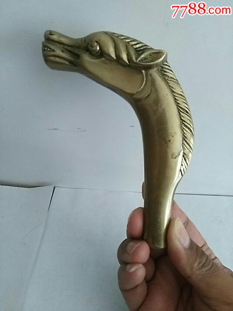 马头图案同拐杖头