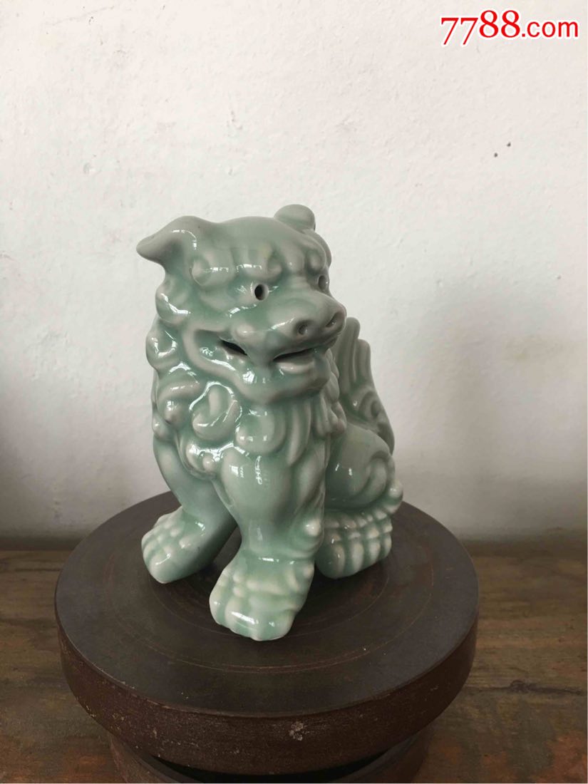 青瓷狮子