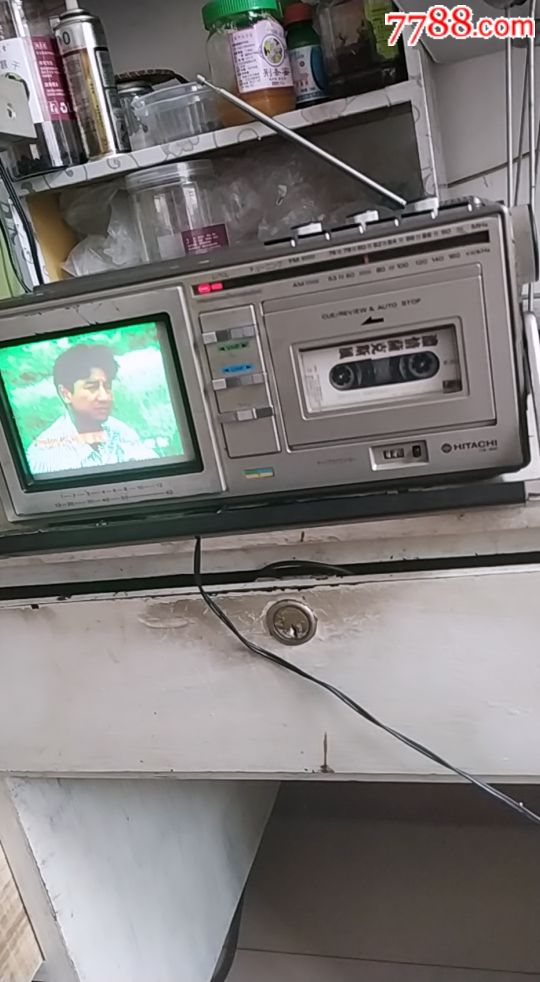 日立牌五寸彩色电视多用机