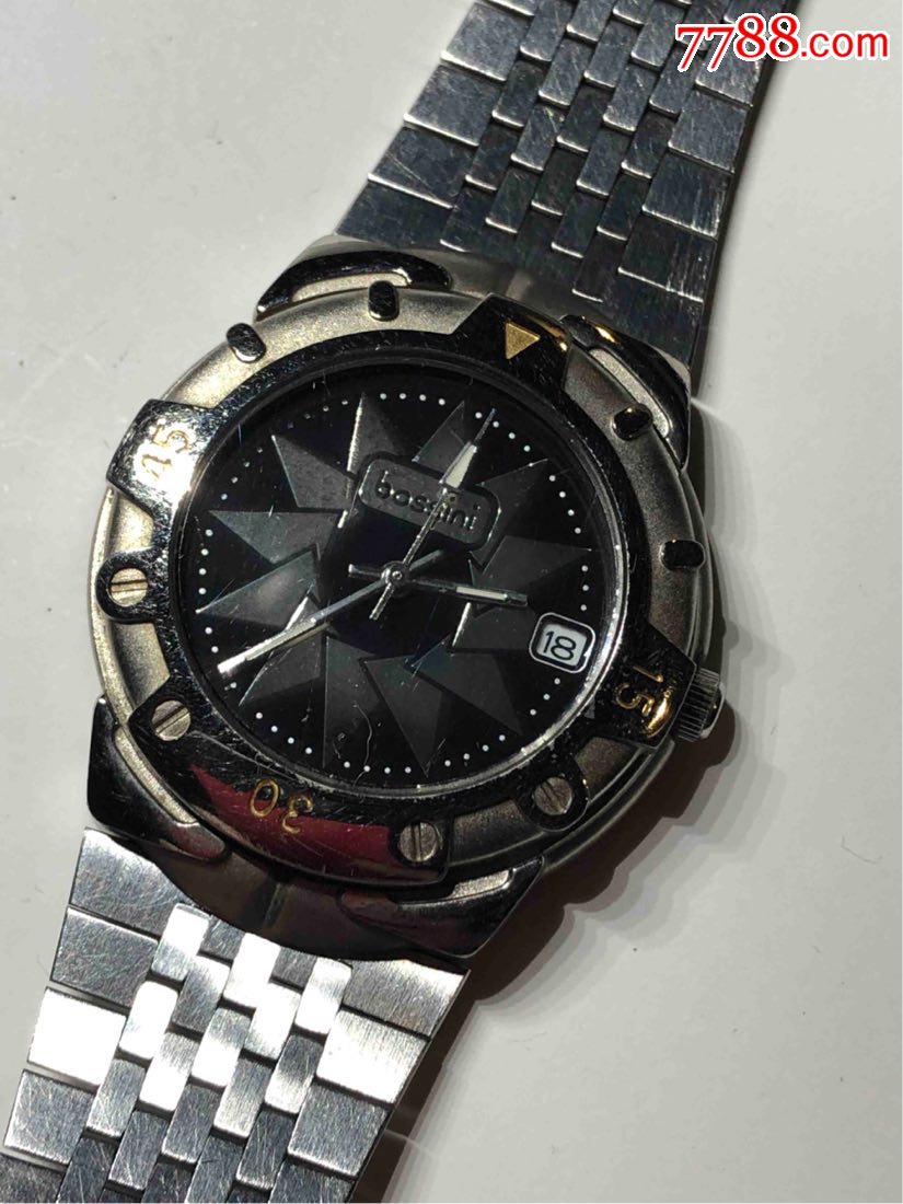 堡狮龙石英男表表盘34mm厚9mm日本售价900人民币_手表/腕表_第2张