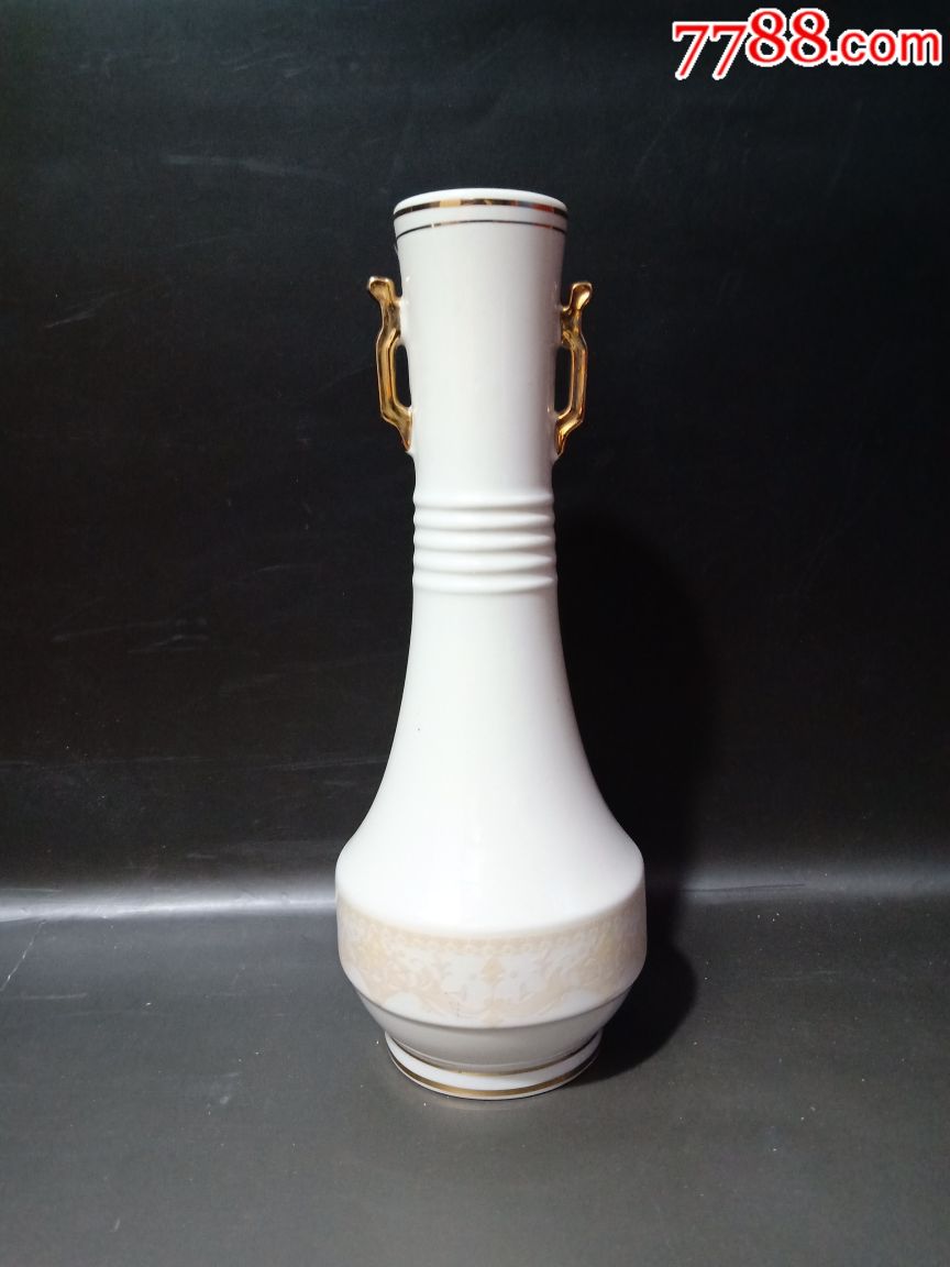 中国博山,花瓶一支