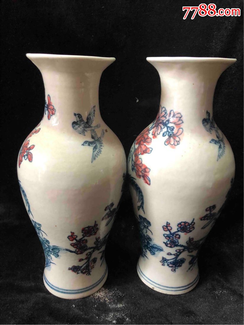 民国时期的粉彩花鸟花瓶一对