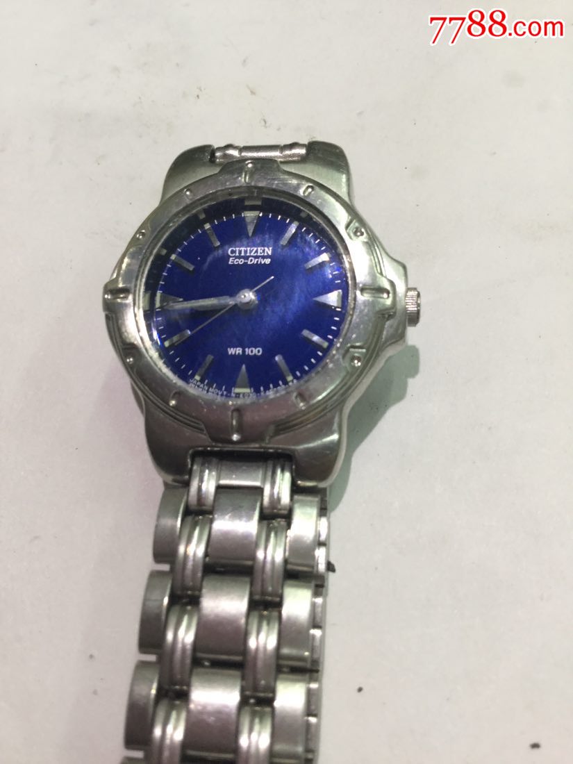 西铁城光动能石英女表