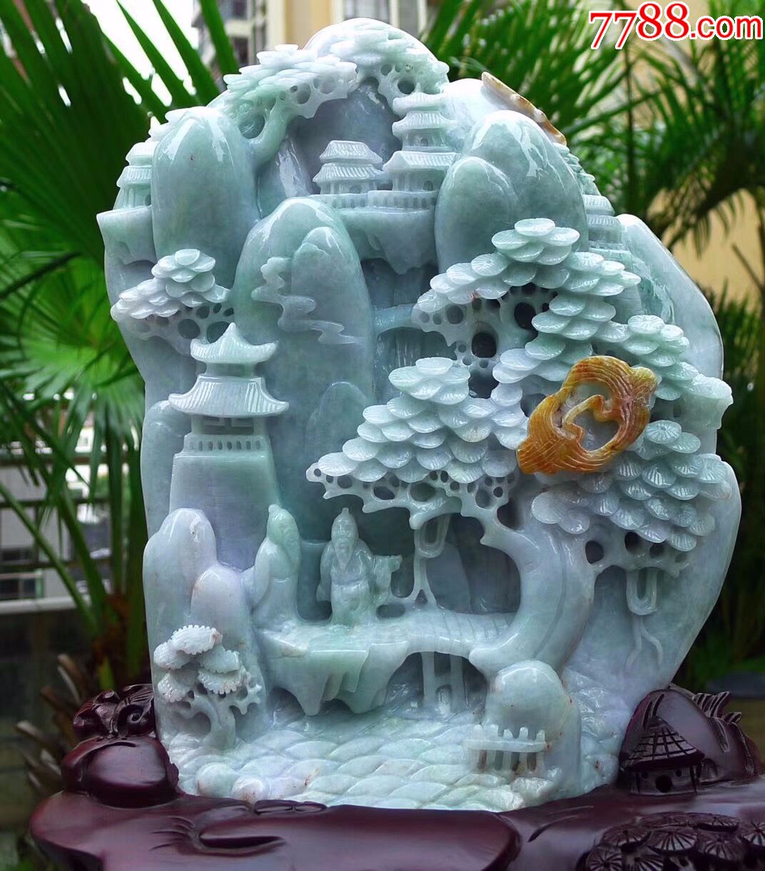 天然翡翠a货精美春带彩山水摆件