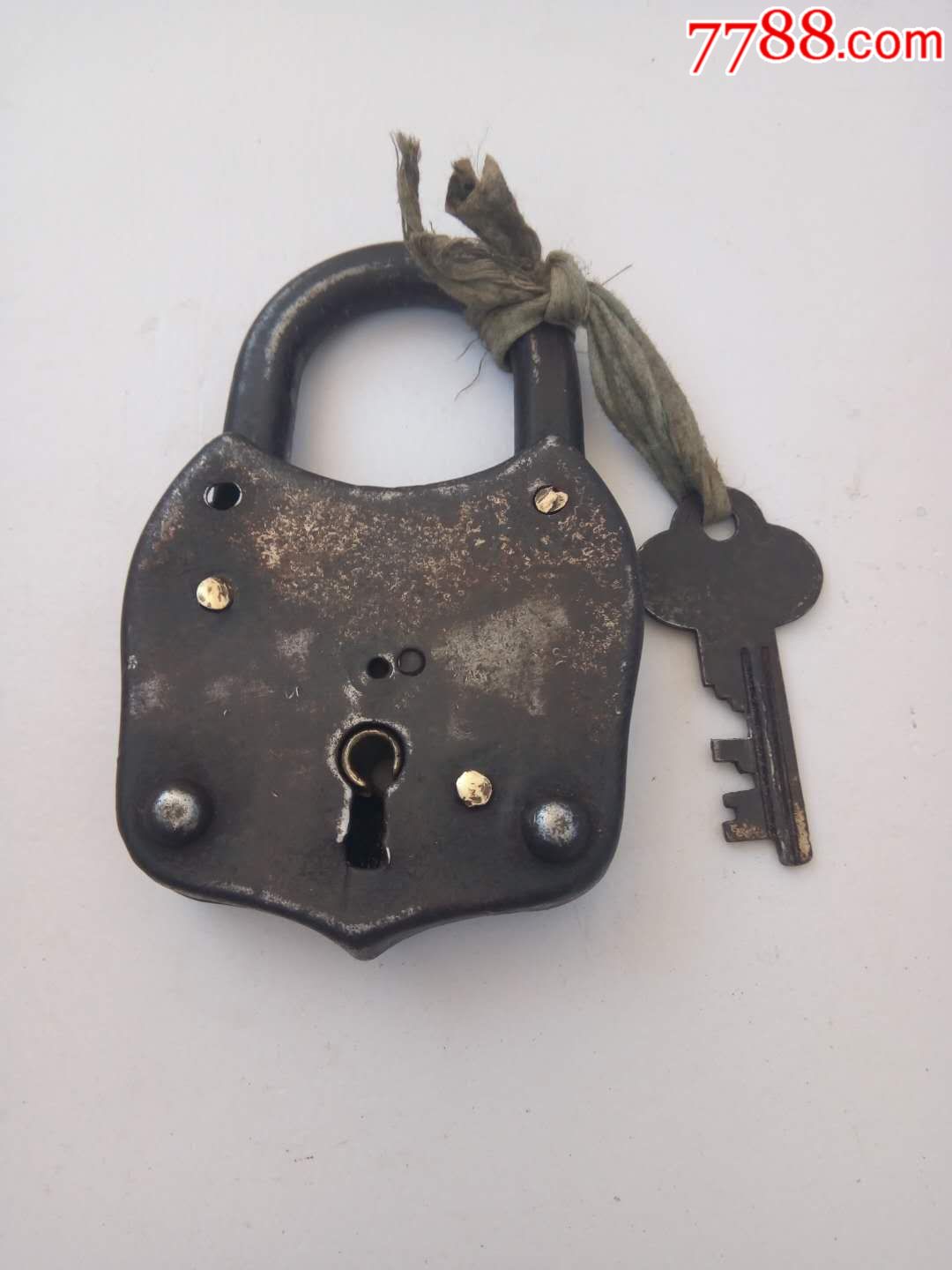 民国时期遗留老式日本大铁锁