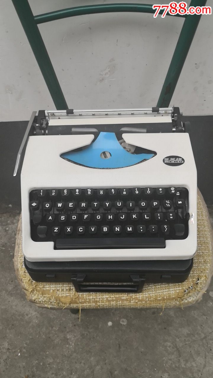 英雄牌打字机