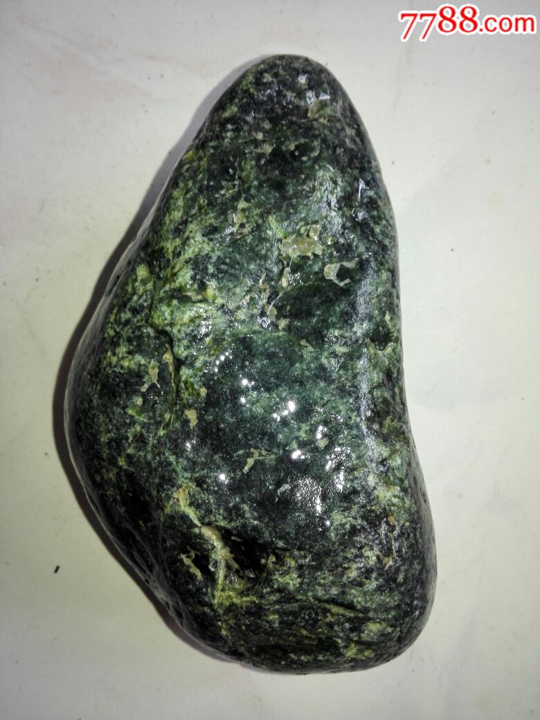 和田黑碧玉籽2.5公斤左右