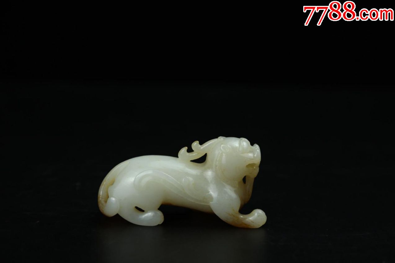 清和田玉瑞兽獬豸把件