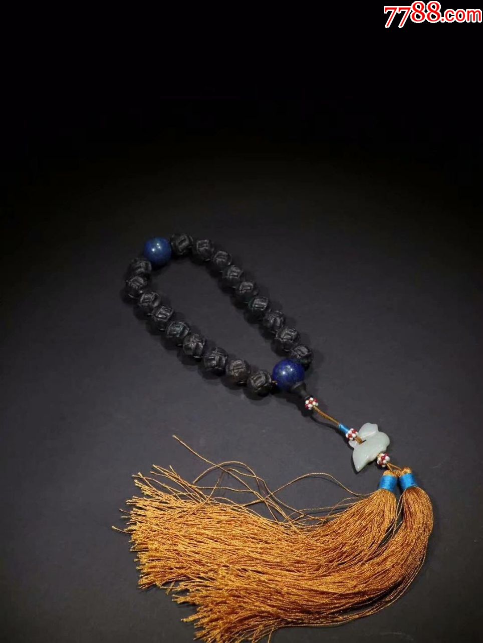 【清沉香十八子手持】