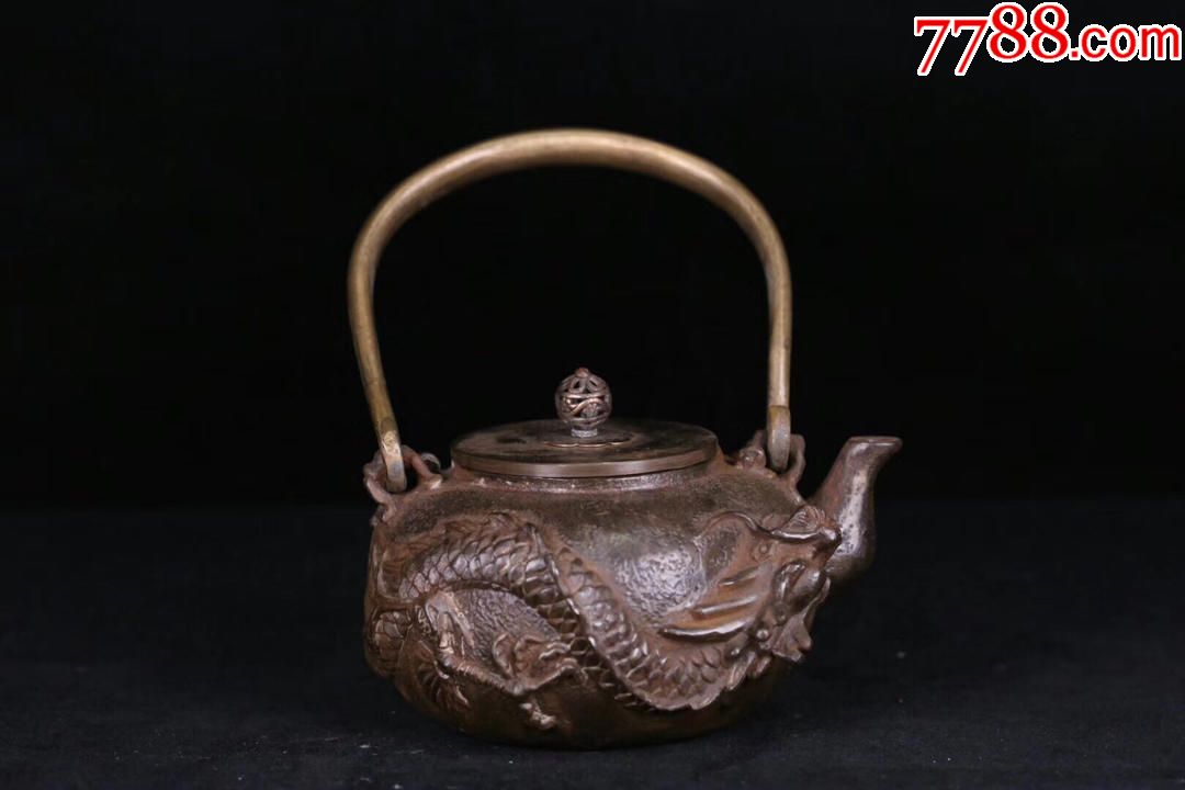 日本回流晚清,龟文堂造铁壶龙纹铁壶_价格2500.