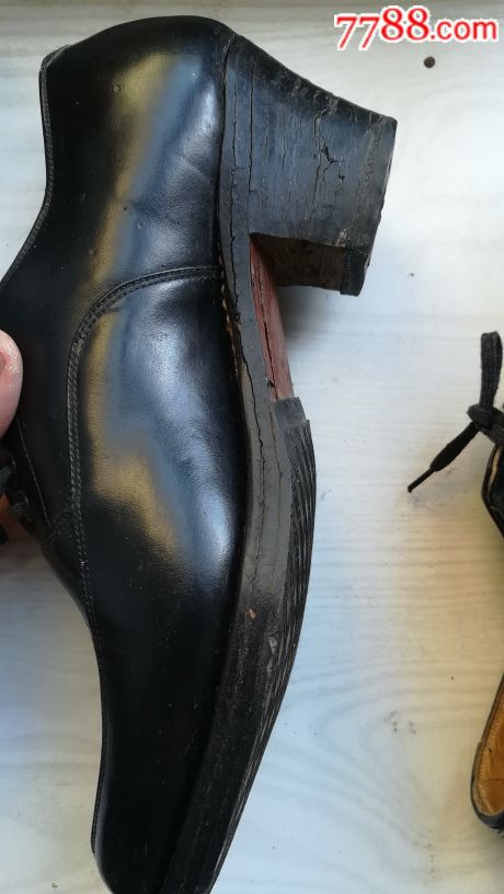 780年代全新牛皮纯手工制作的女高跟正装皮鞋