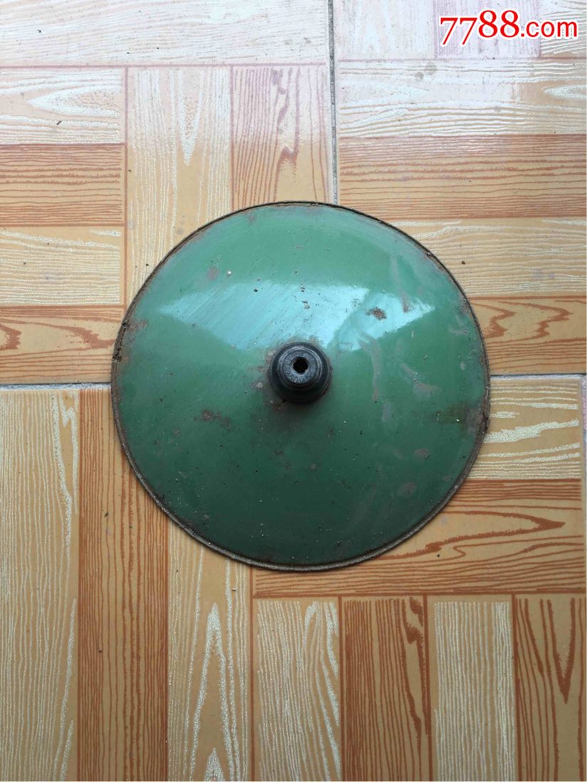 5品99怀旧九十年代玻璃老灯罩￥508.