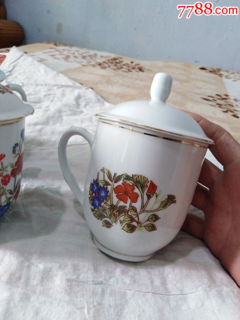 国光瓷茶杯一对