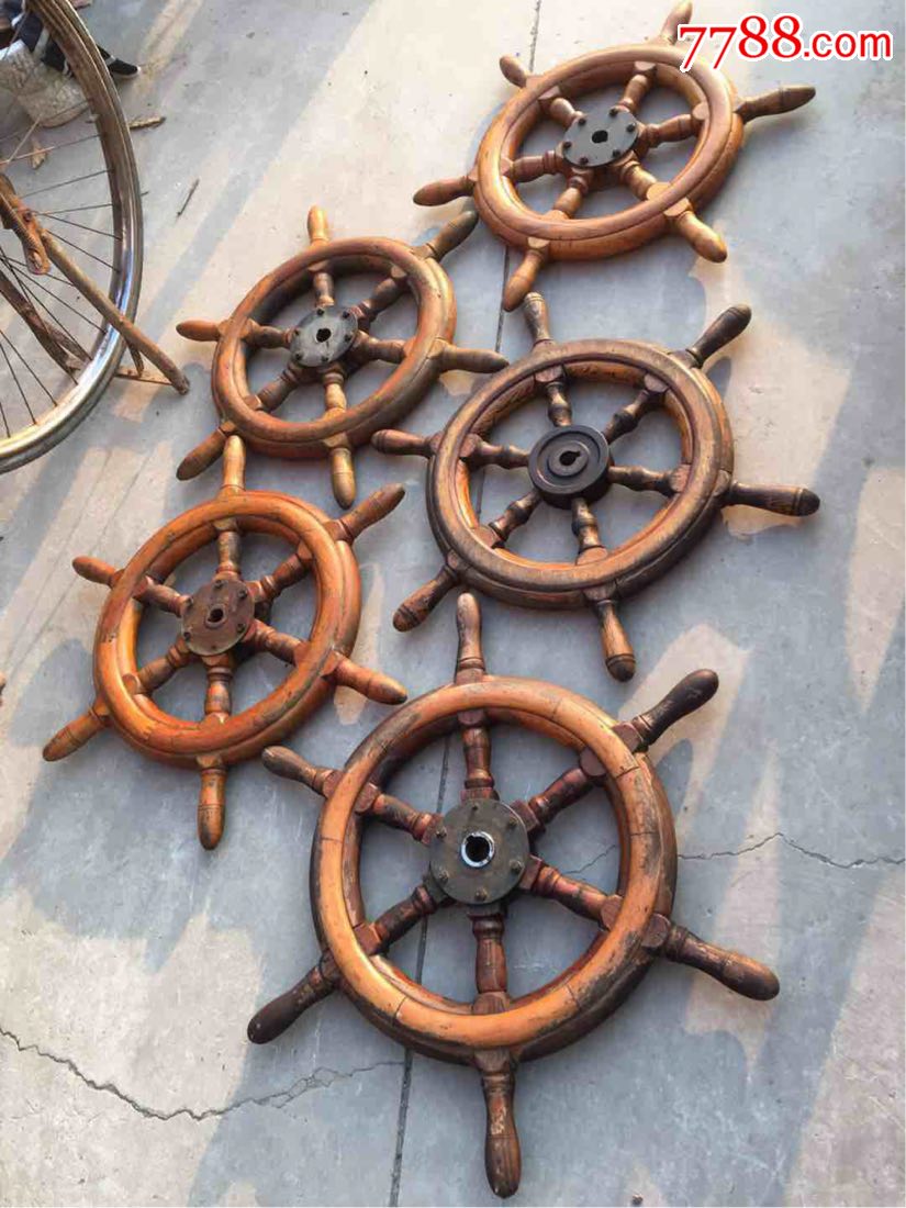 小船舵5个一套.完整无损.尺寸直径58左右.