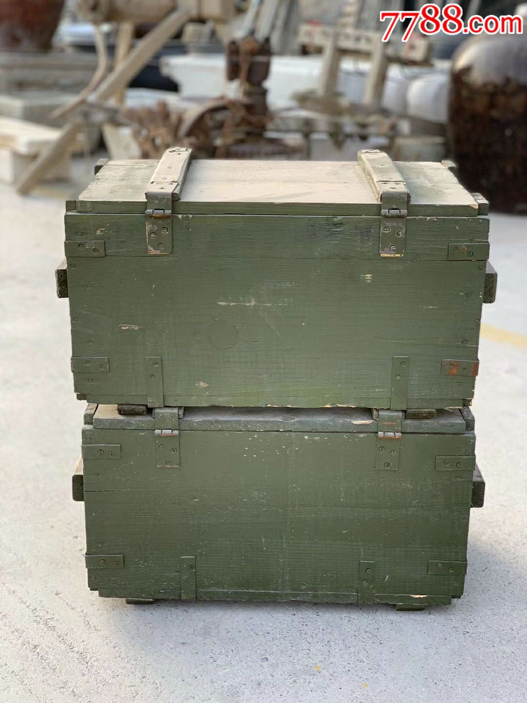 影视道具民俗弹药箱