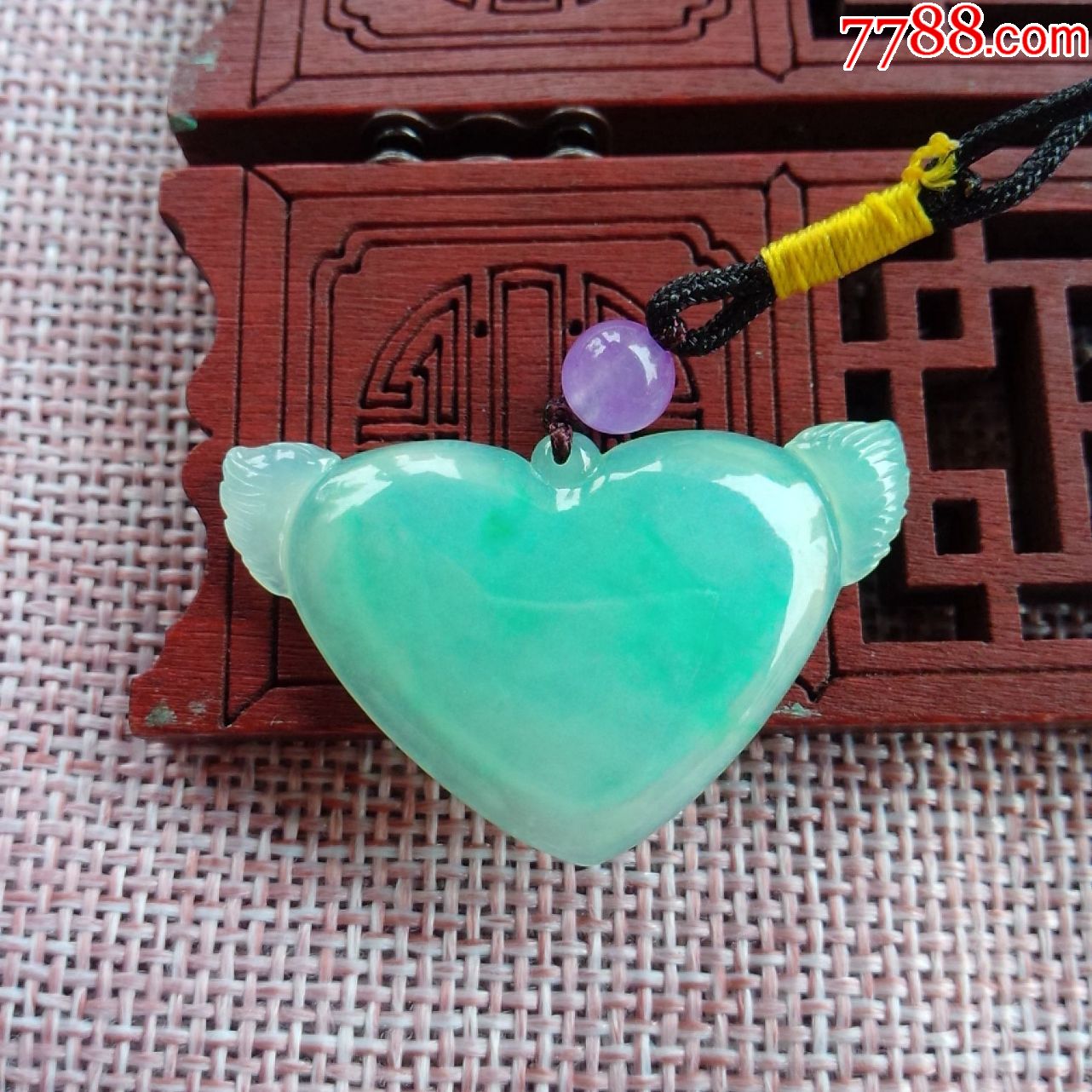 缅甸天然翡翠a货老坑冰糯种爱心起光水润男女吊坠玉