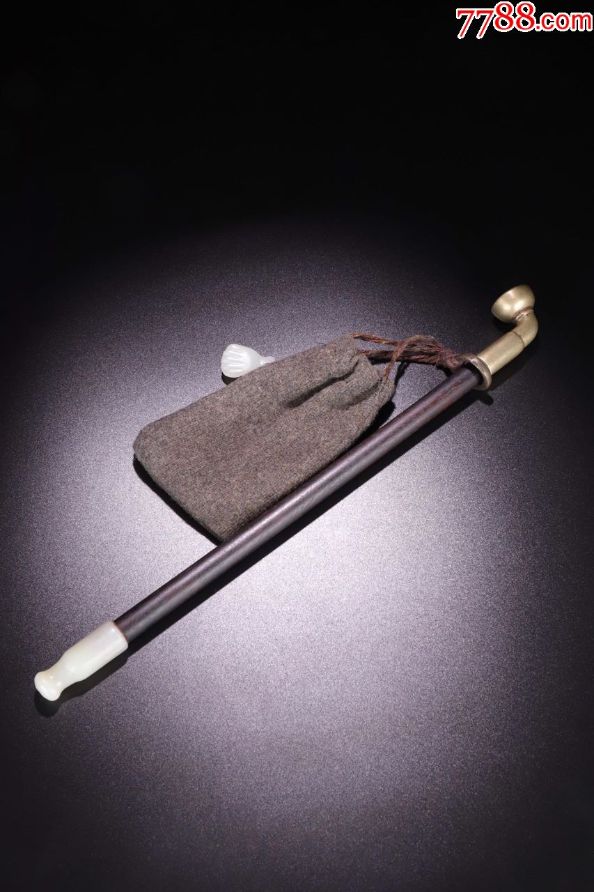 民国:老紫檀木镶玉烟杆