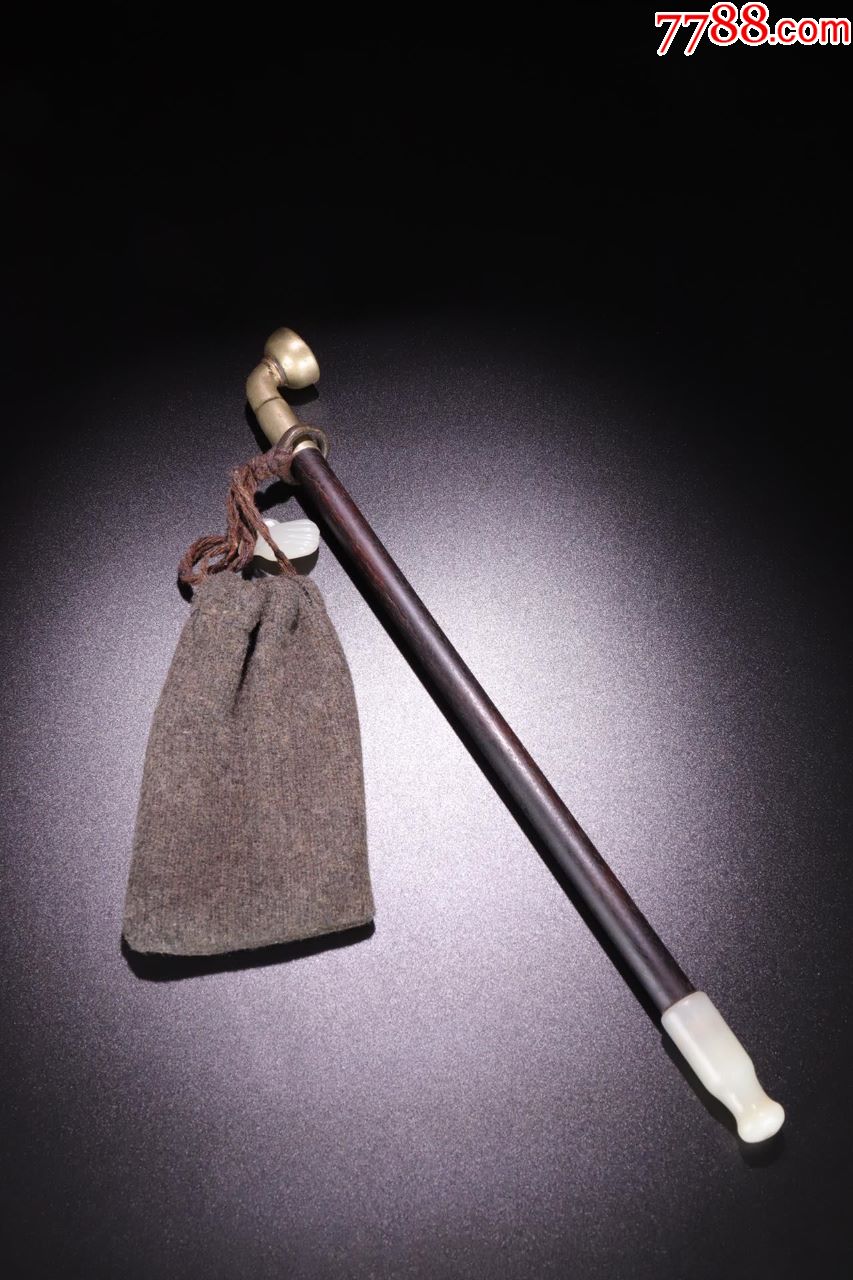 民国:老紫檀木镶玉烟杆