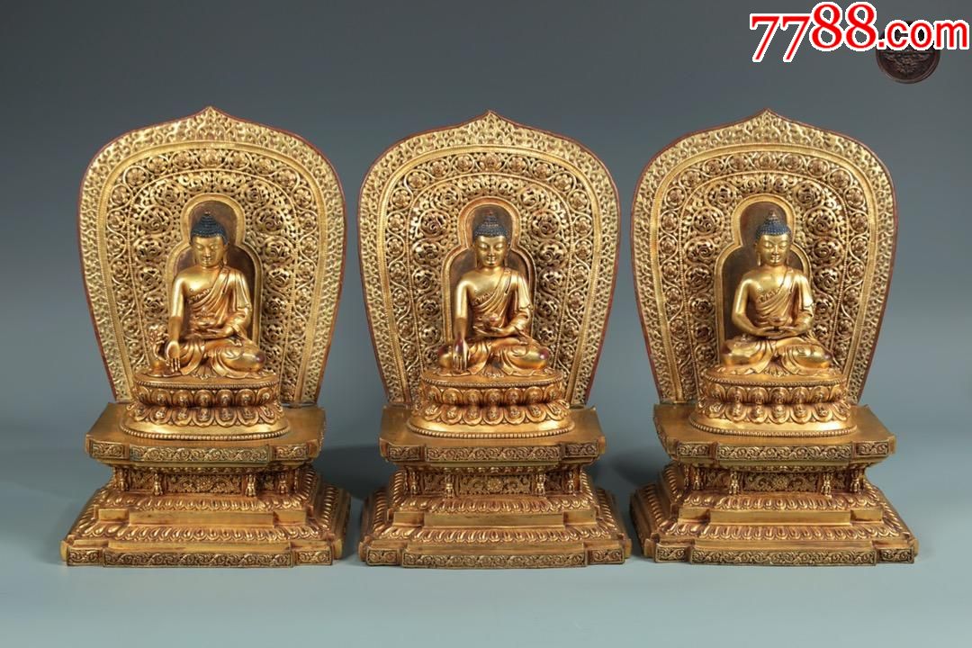 明精铸铜胎鎏金三世佛坐像