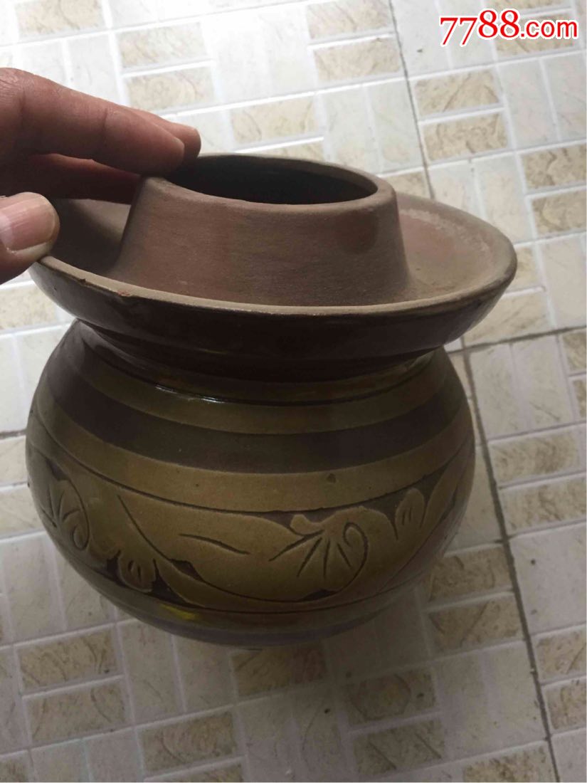 七八十年代的泡菜坛子