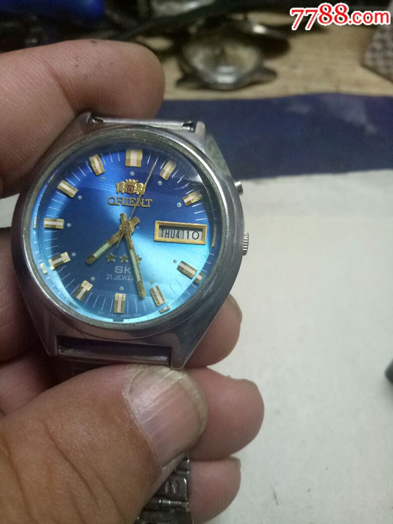 老双狮蓝盘男表,特别新,46943机芯机芯光亮如新,.120元包邮.