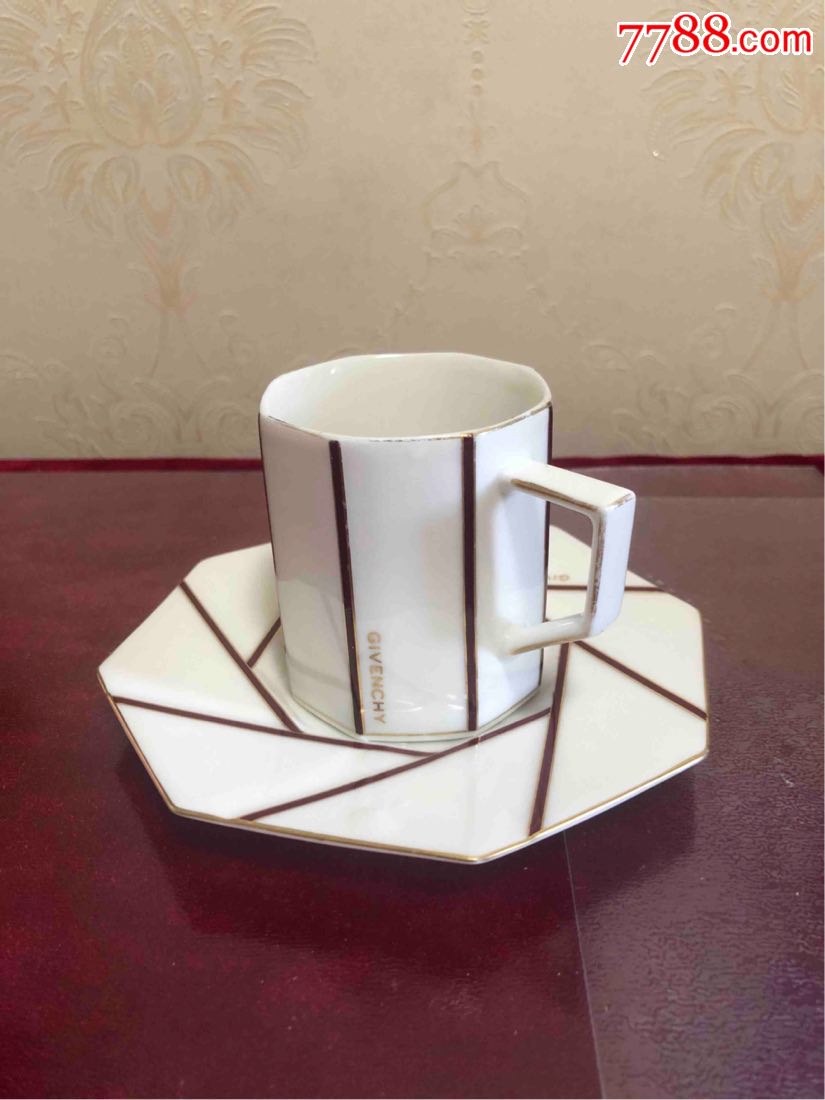 日本回流纪梵希咖啡杯一套