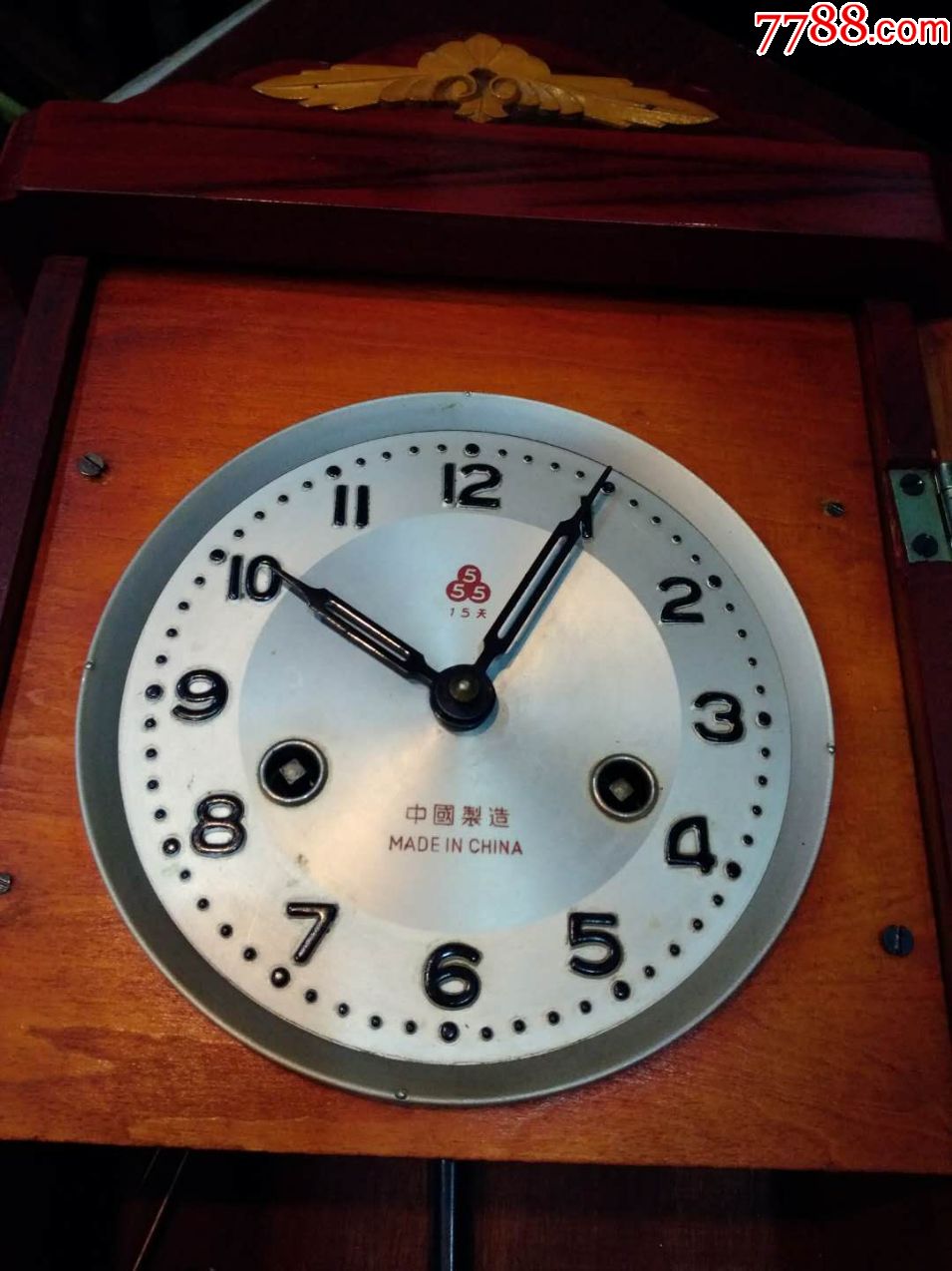 上海产三五牌挂钟.