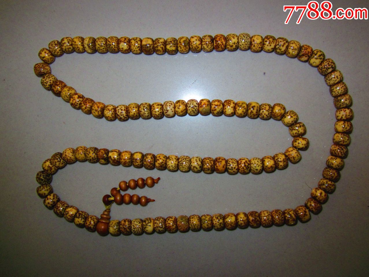 星月菩提佛珠一串