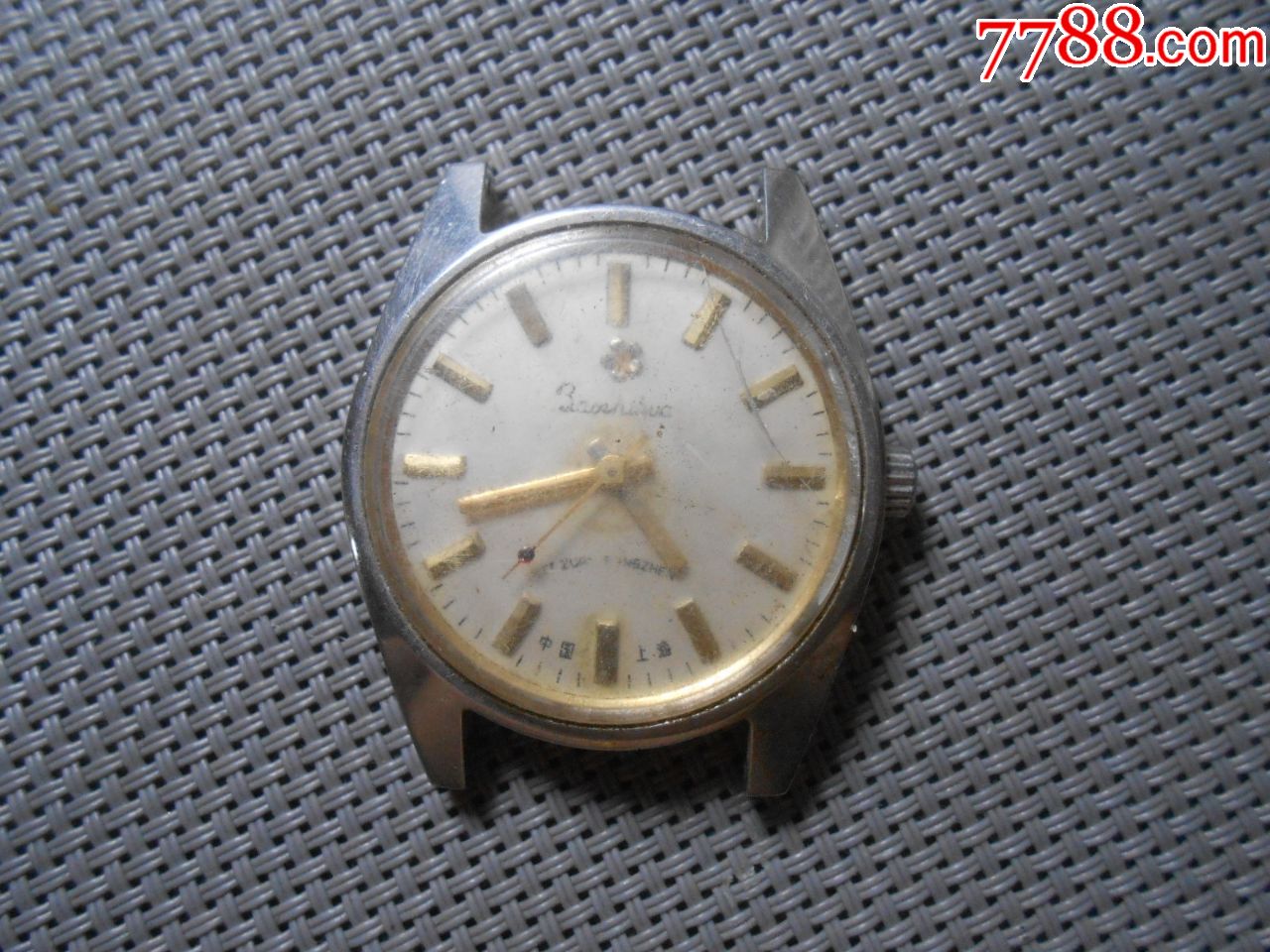 宝石花z112金色刻度针老手表0522-94