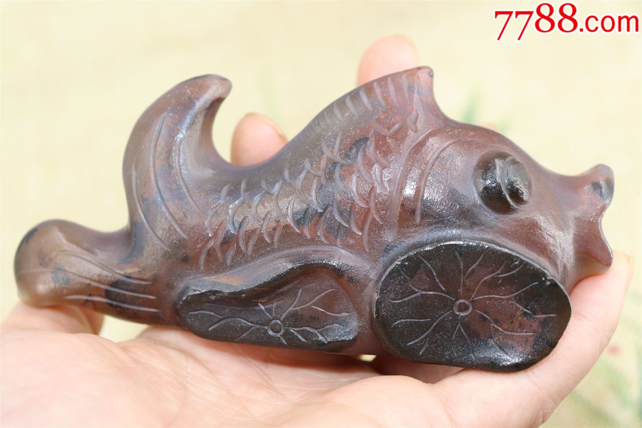 文物商店旧藏明清古玉老玉类,玛瑙玉鱼摆件