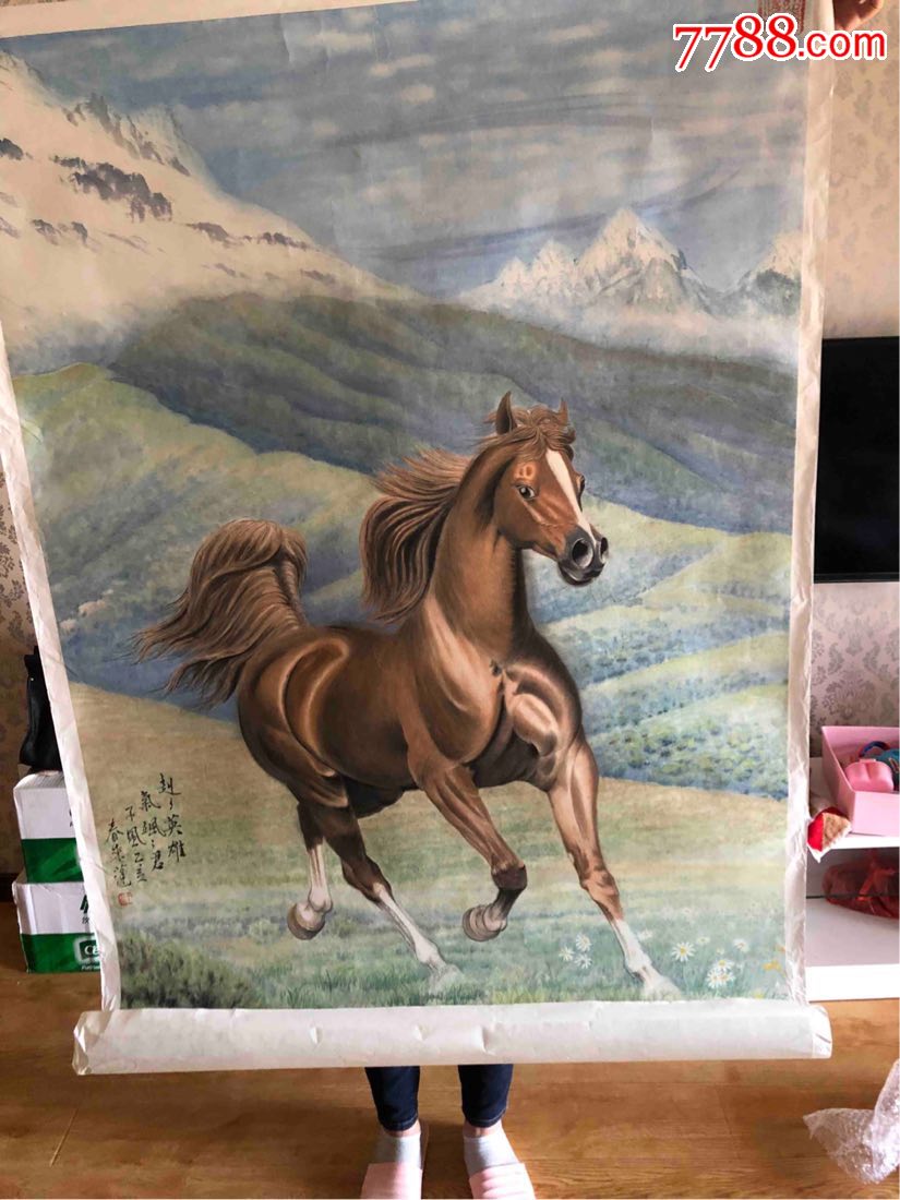 0浏览量:160;中国当代画马名家,徐悲鸿再传弟子王来蓬,现居北京琉璃厂